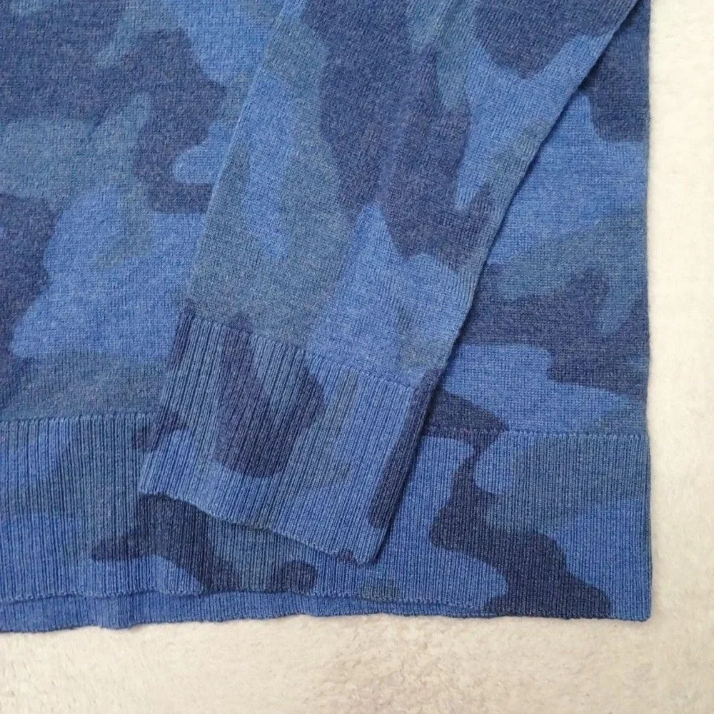 Banana Republic Sweater Mens L Blue Camouflage Pullover Crew Merino Wool SHRUNK
